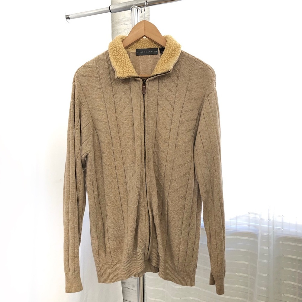 Oscar De La Renta Beige Zip Up Cable Knit Sweater with Fleece Collar